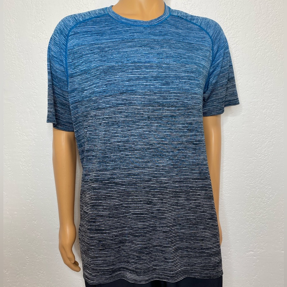 Lululemon Metal Vent Tech Short Sleeve Shirt Ombre Baltic Blue Men’s Size XL